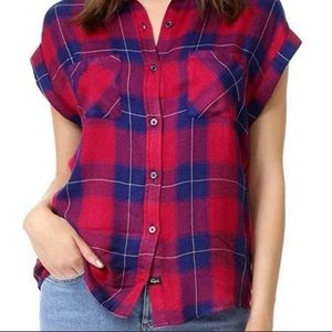 Rails Plaid Short-sleeve Button-Up - Size Medium